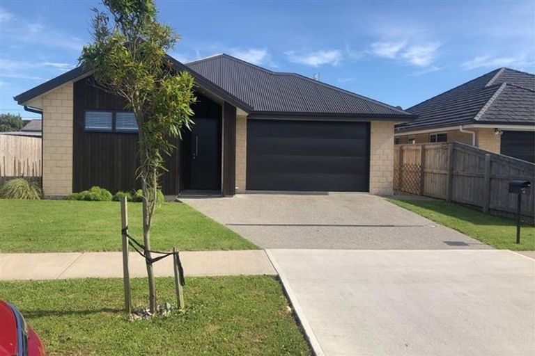 Photo of property in 12 Paretona Street, Motueka, 7120