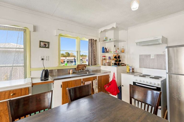 Photo of property in 68 Marumaru Street, Marton, 4710