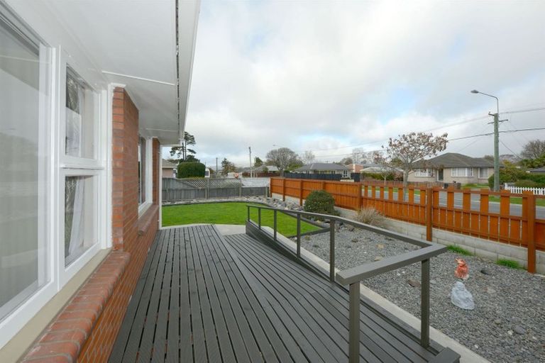 Photo of property in 2/345 Breezes Road, Aranui, Christchurch, 8061