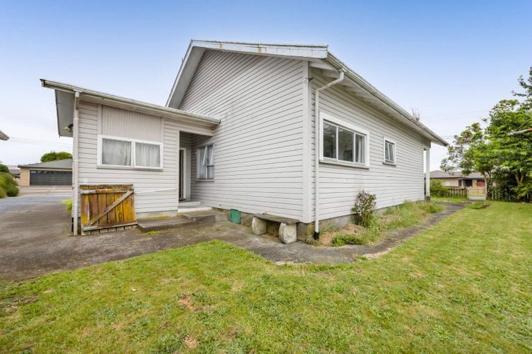 Photo of property in 19 Brookes Street, Inglewood, 4330