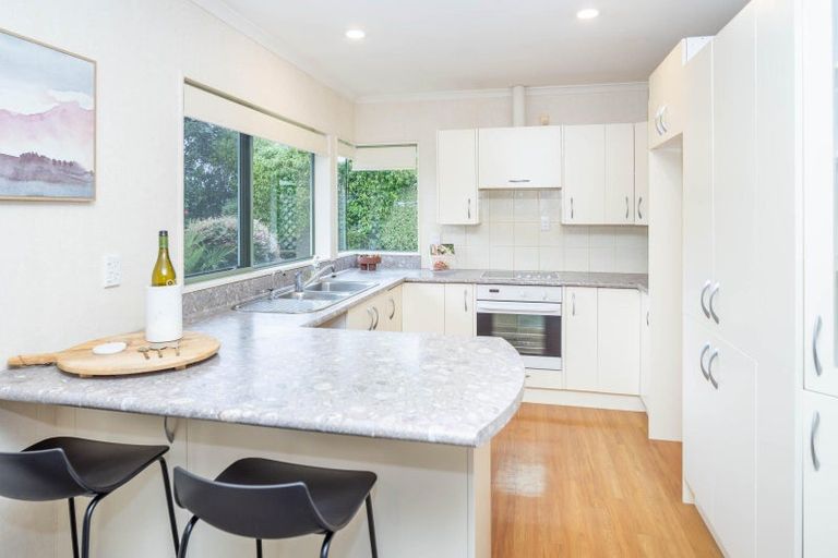 Photo of property in 12 Fairburn Place, Leamington, Cambridge, 3432