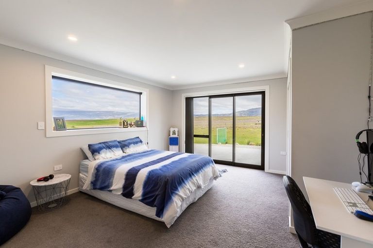 Photo of property in 211 Mcarthur Road, Springvale, Alexandra, 9391