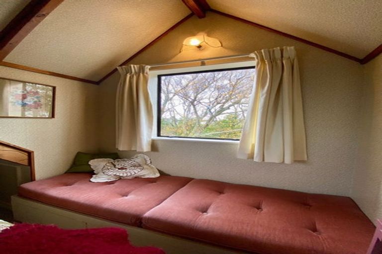 Photo of property in 8 Escort Grove, Awapuni, Palmerston North, 4412