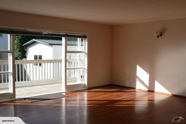 Photo of property in 20 Edgar Pearce Place, Howick, Auckland, 2014