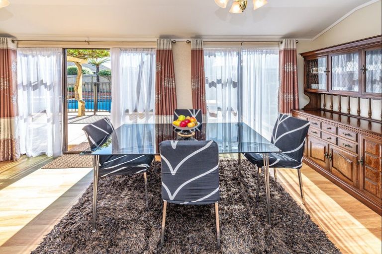 Photo of property in 12 Akepiro Place, Tawhero, Whanganui, 4501