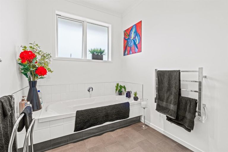 Photo of property in 30 Seascape Crescent, Waipu, 0582