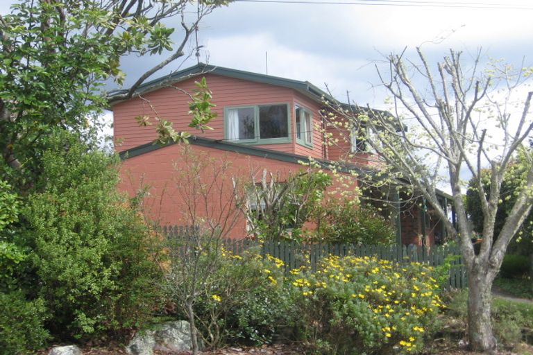 Photo of property in 12 Rostrevor Place, Tihiotonga, Rotorua, 3015