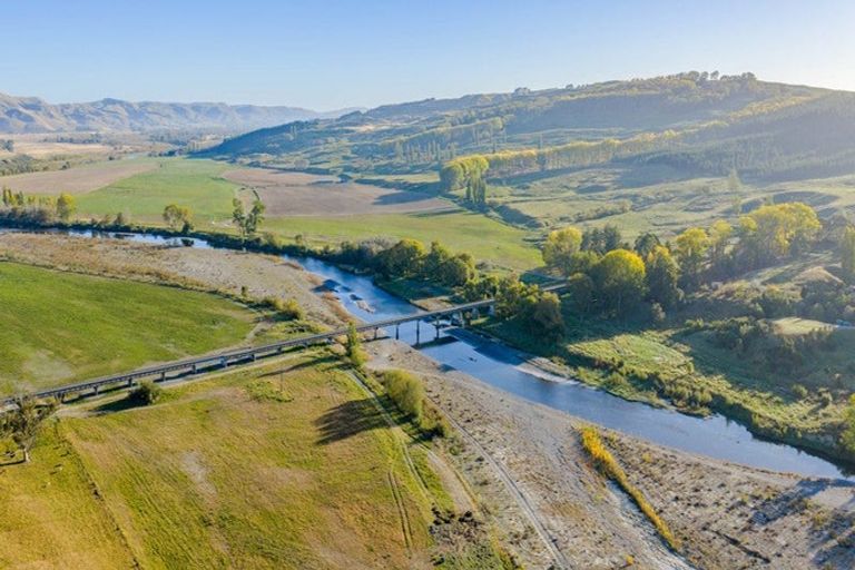 Photo of property in 742b River Road, Otane, 4277