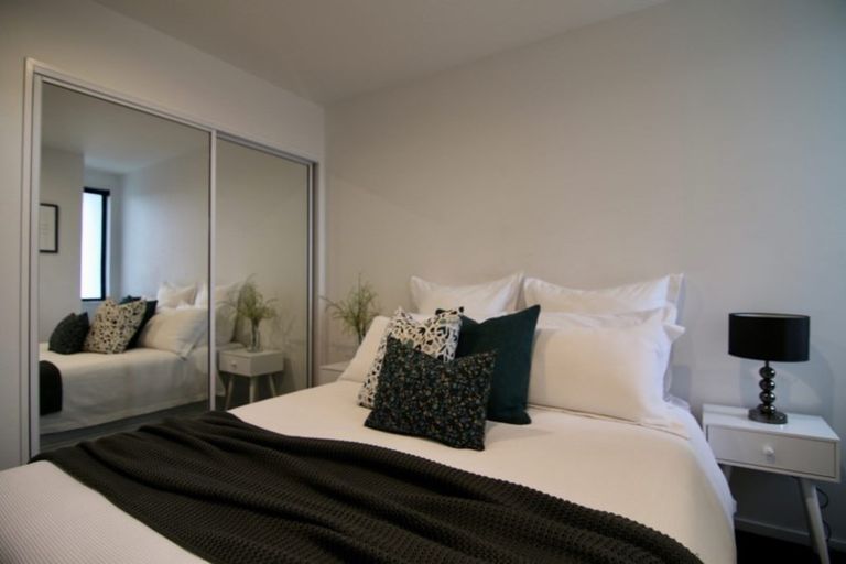 Photo of property in 138e Holly Road, St Albans, Christchurch, 8014