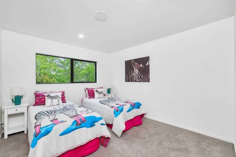 Photo of property in 243 Swanson Road, Henderson, Auckland, 0610