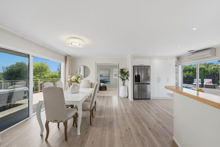 Photo of property in 4 Patros Place, Bucklands Beach, Auckland, 2012