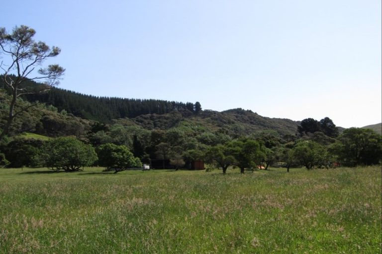 Photo of property in 635 Whakatomotomo Road, Pirinoa, Featherston, 5772