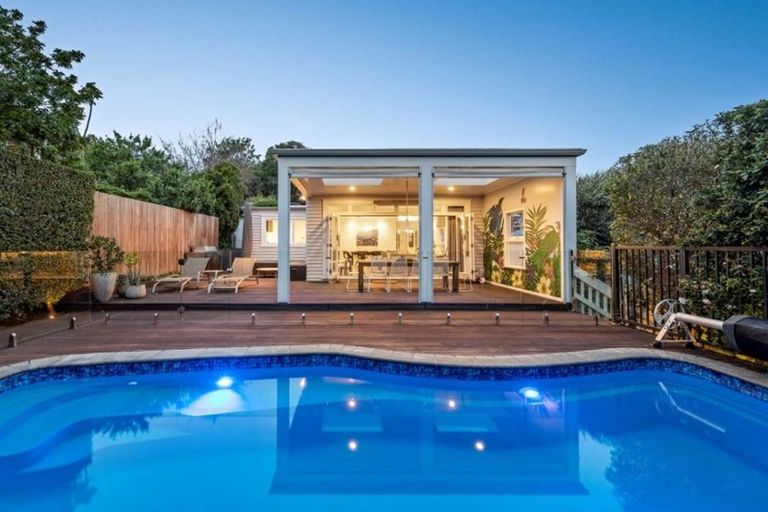 Photo of property in 18 Lingarth Street, Remuera, Auckland, 1050