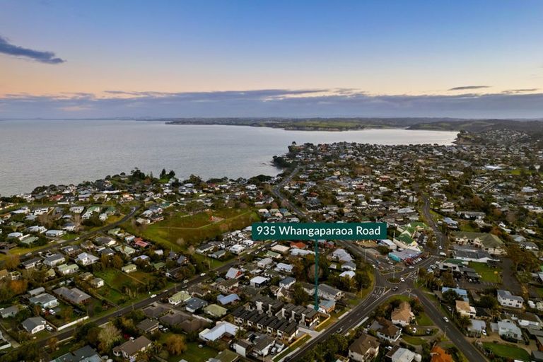 Photo of property in 935 Whangaparaoa Road, Manly, Whangaparaoa, 0930