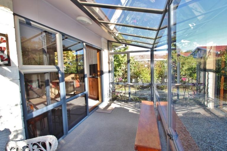 Photo of property in 15 Canning Street, Gore, 9710