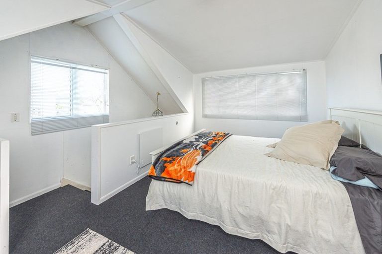 Photo of property in 10 Carlton Avenue, Gonville, Whanganui, 4501