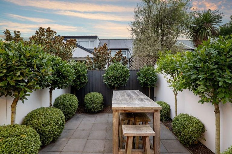 Photo of property in 8/46 Andover Street, Merivale, Christchurch, 8014