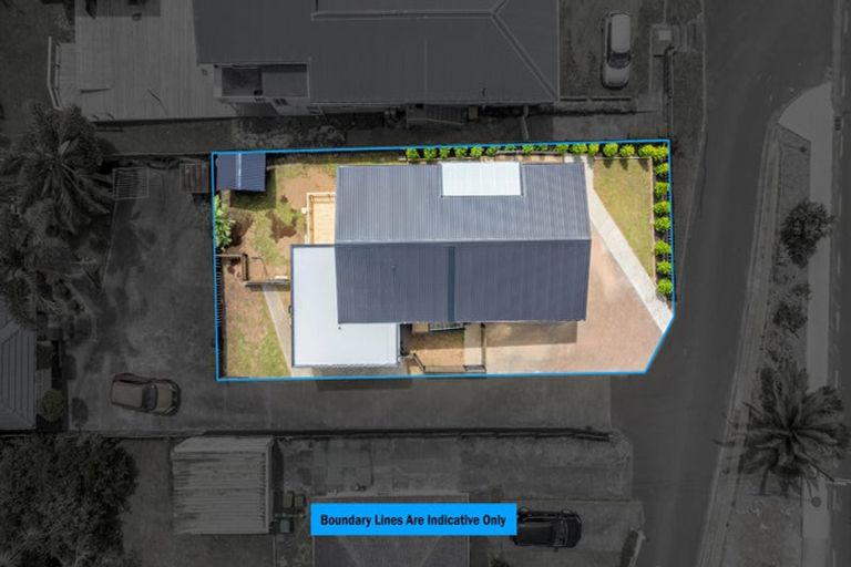 Photo of property in 1/410 Glenfield Road, Glenfield, Auckland, 0629