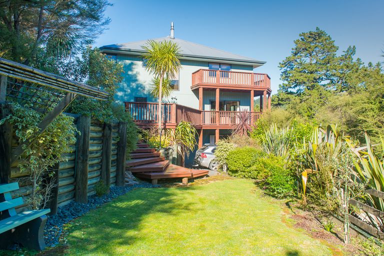 Photo of property in 649 Riverside Road, Matokitoki, Gisborne, 4071