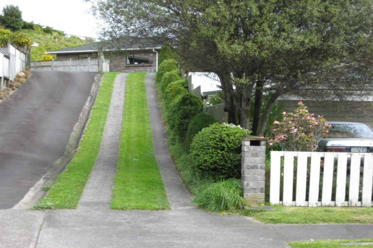 Photo of property in 4a Telford Street, Merrilands, New Plymouth, 4312