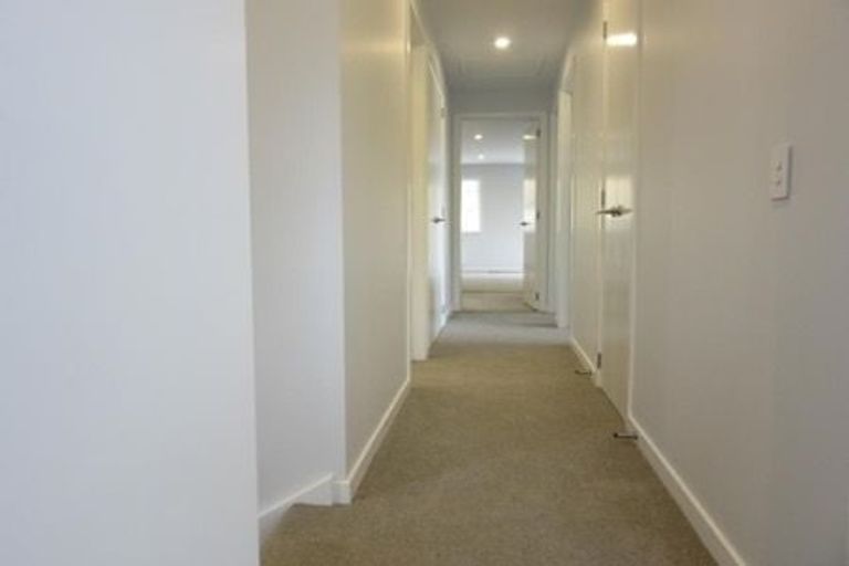 Photo of property in 47 Banks Boulevard, Whitby, Porirua, 5024