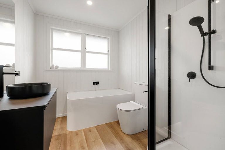 Photo of property in 121 Bryant Road, St Andrews, Hamilton, 3200