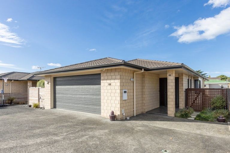 Photo of property in 6b Neeve Place, Taradale, Napier, 4112