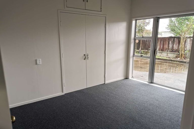 Photo of property in 3 Brook Street, Milford, Auckland, 0620