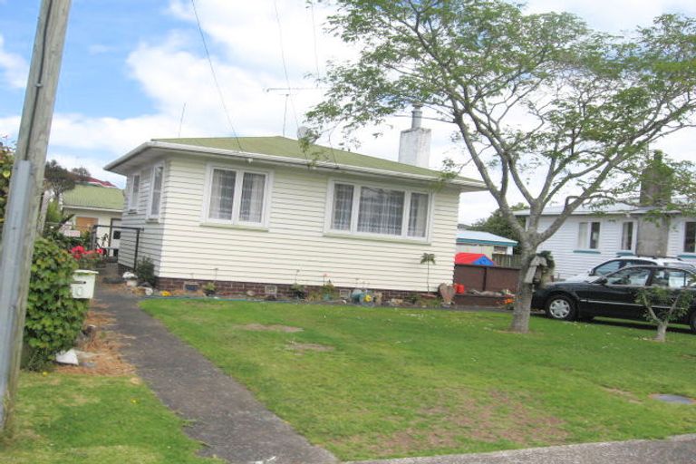 Photo of property in 10 Orchard Rise, Rosehill, Papakura, 2113