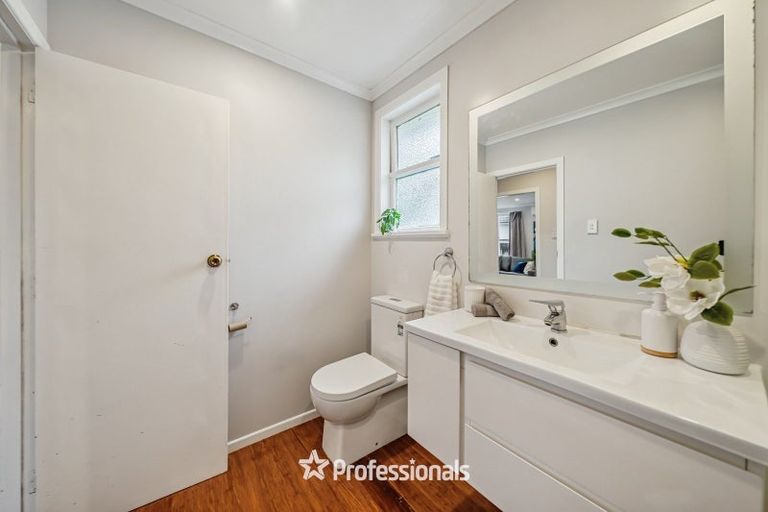 Photo of property in 19 Kowhai Street, Naenae, Lower Hutt, 5011