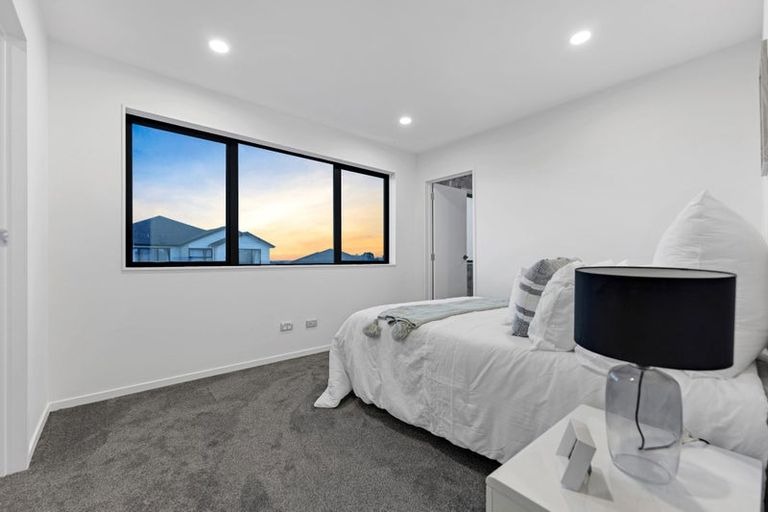 Photo of property in 27 Tannaghmore Drive, Flat Bush, 2019