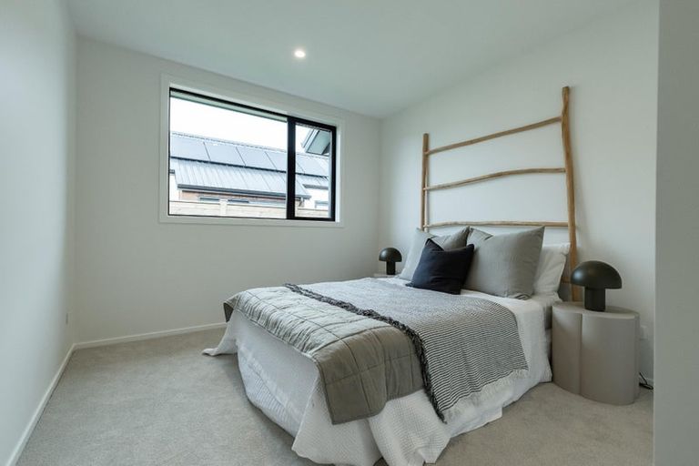 Photo of property in 36 Hugo Shaw Drive, Cambridge, 3434