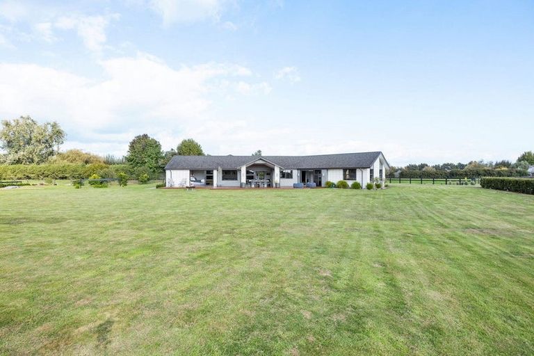 Photo of property in 11 South Oaks Close, Pukemoremore, Cambridge, 3493