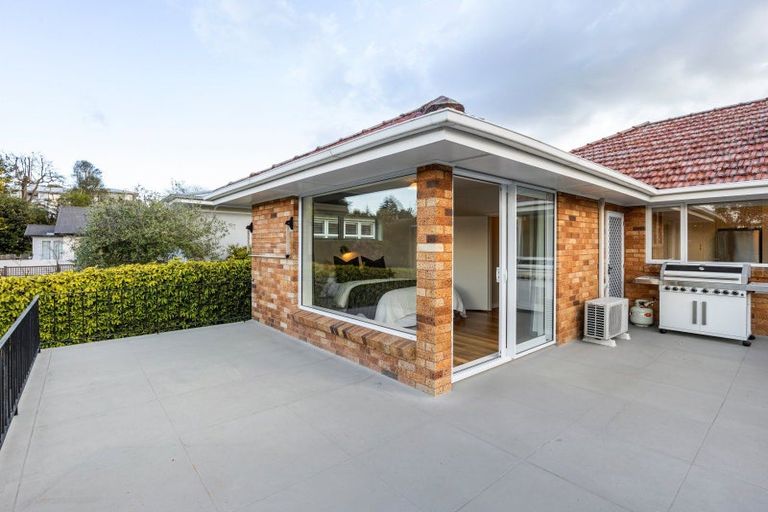 Photo of property in 24 Riverview Terrace, Fairfield, Hamilton, 3214