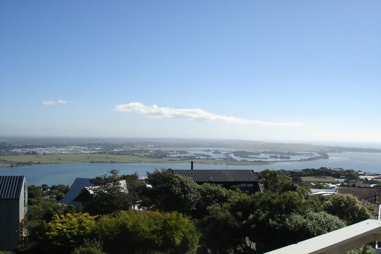 Photo of property in 1/224 Cannon Hill Crescent, Mount Pleasant, Christchurch, 8081