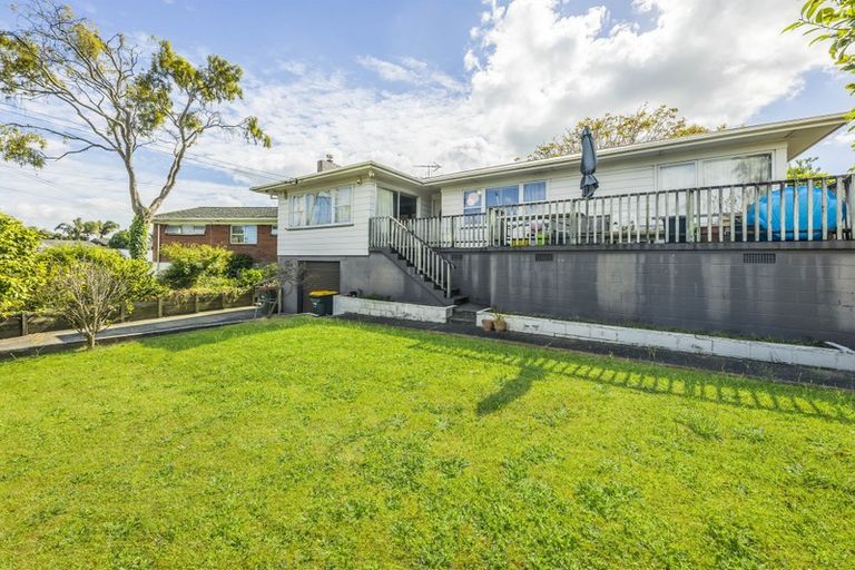 Photo of property in 14 Snell Avenue, Papakura, 2110