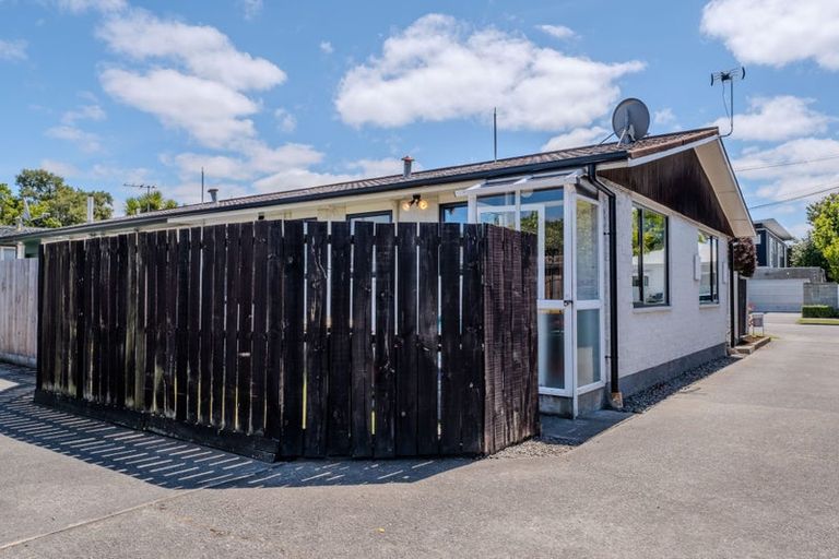 Photo of property in 1/36 Kinloch Street, St Albans, Christchurch, 8014