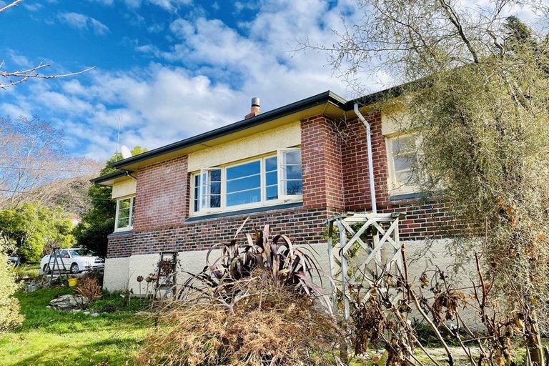 Photo of property in 9 Liddle Street, Roxburgh, 9500