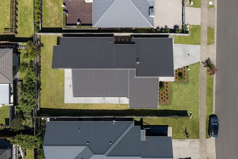 Photo of property in 17 Puhirake Crescent, Pyes Pa, Tauranga, 3112