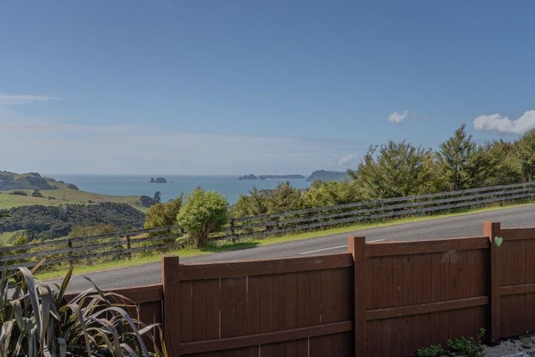 Photo of property in 4 Tarapatiki Drive, Whitianga, 3510