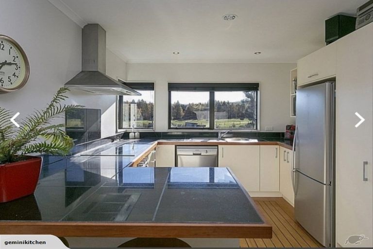 Photo of property in 120 Kinloch Road, Kinloch, Taupo, 3377