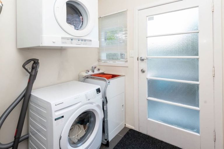 Photo of property in 2/10a Baird Street, Howick, Auckland, 2014