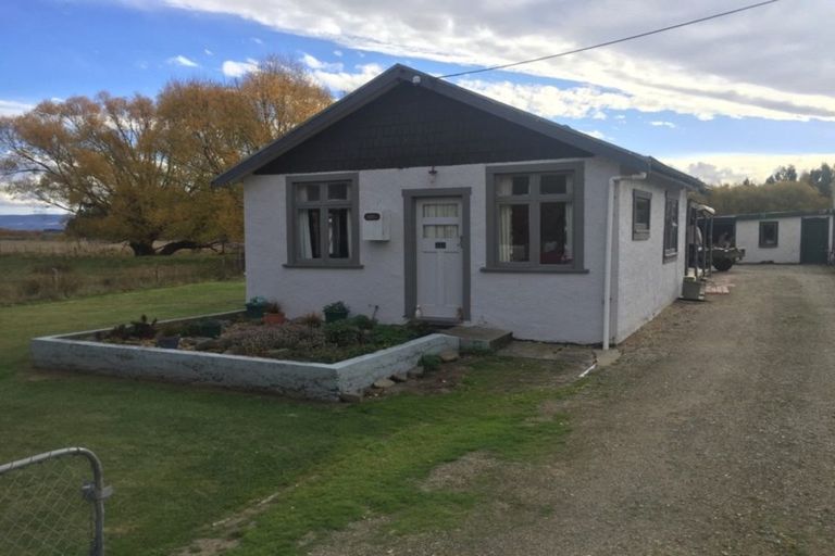 Photo of property in 11 Main Street, Waipiata, Ranfurly, 9397