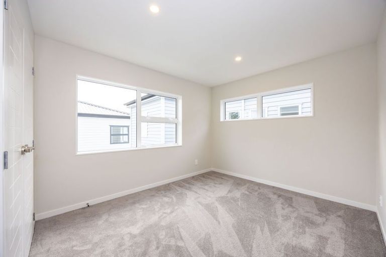 Photo of property in 34d Hellyers Street, Birkdale, Auckland, 0626