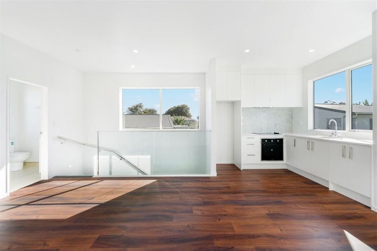 Photo of property in 12c Caserta Place, Clover Park, Auckland, 2023