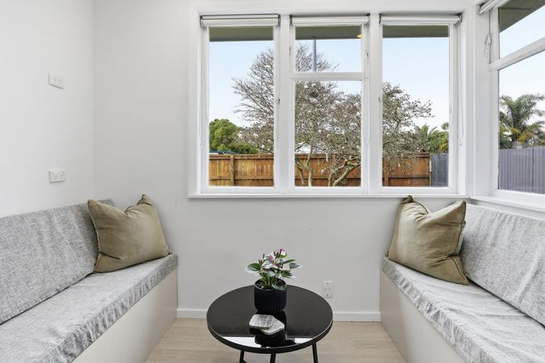 Photo of property in 96 Thames Road, Paeroa, 3600