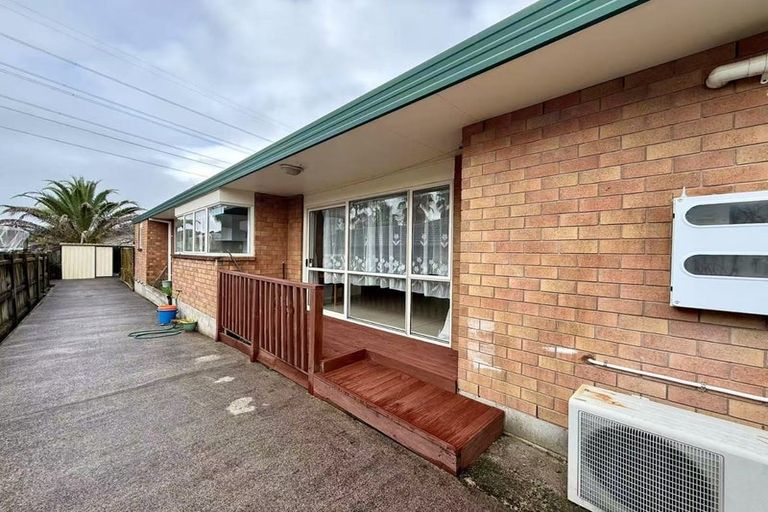Photo of property in 79 Wairere Road, The Gardens, Auckland, 2105