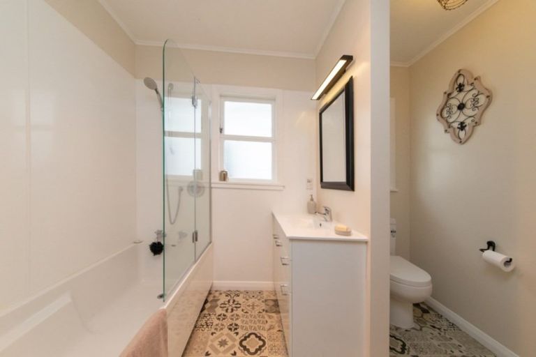 Photo of property in 81 Thames Street, Rongotea, 4476