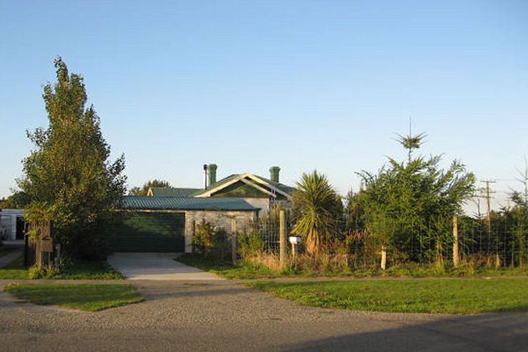 Photo of property in 56 North Terrace, Darfield, 7510