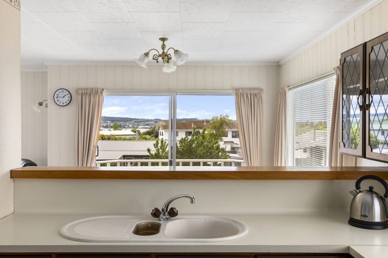 Photo of property in 63 Grace Crescent, Richmond Heights, Taupo, 3330